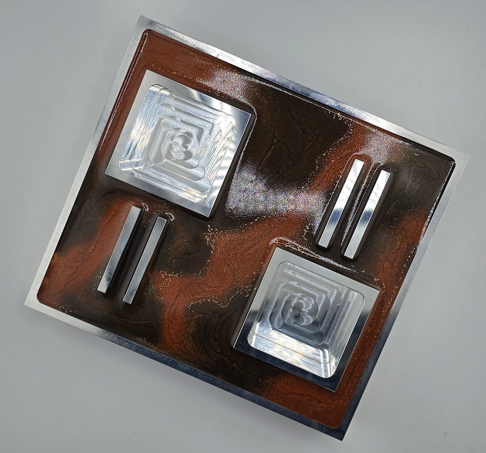 Luxus Zigarren-Aschenbecher aus Aluminium & Epoxidharz in Havana Bronze / Bronze Brown