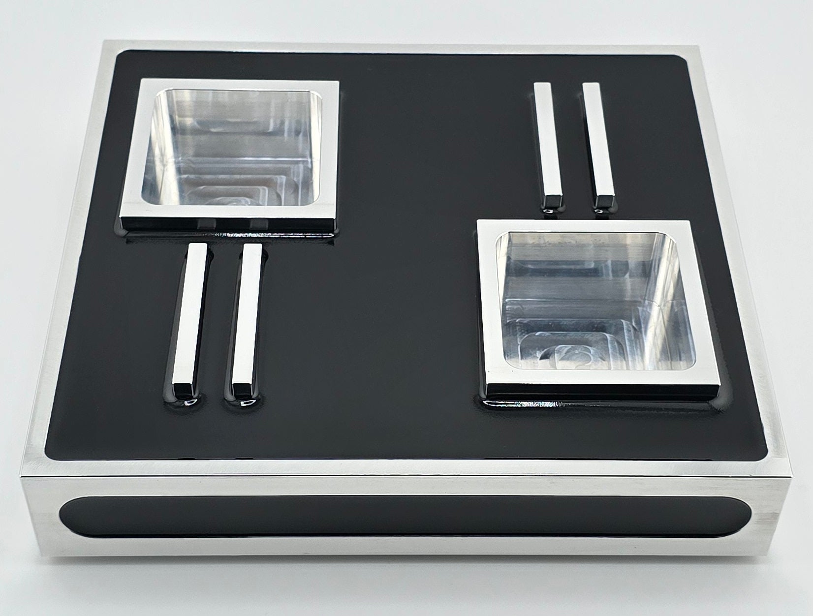 Luxus Zigarren-Aschenbecher aus Aluminium & Epoxidharz in Deep Black
