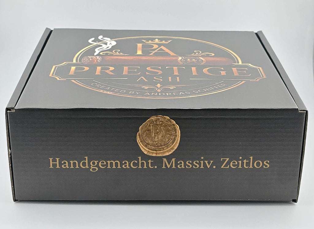 Luxus Zigarren-Aschenbecher aus Aluminium & Epoxidharz in Deep Black